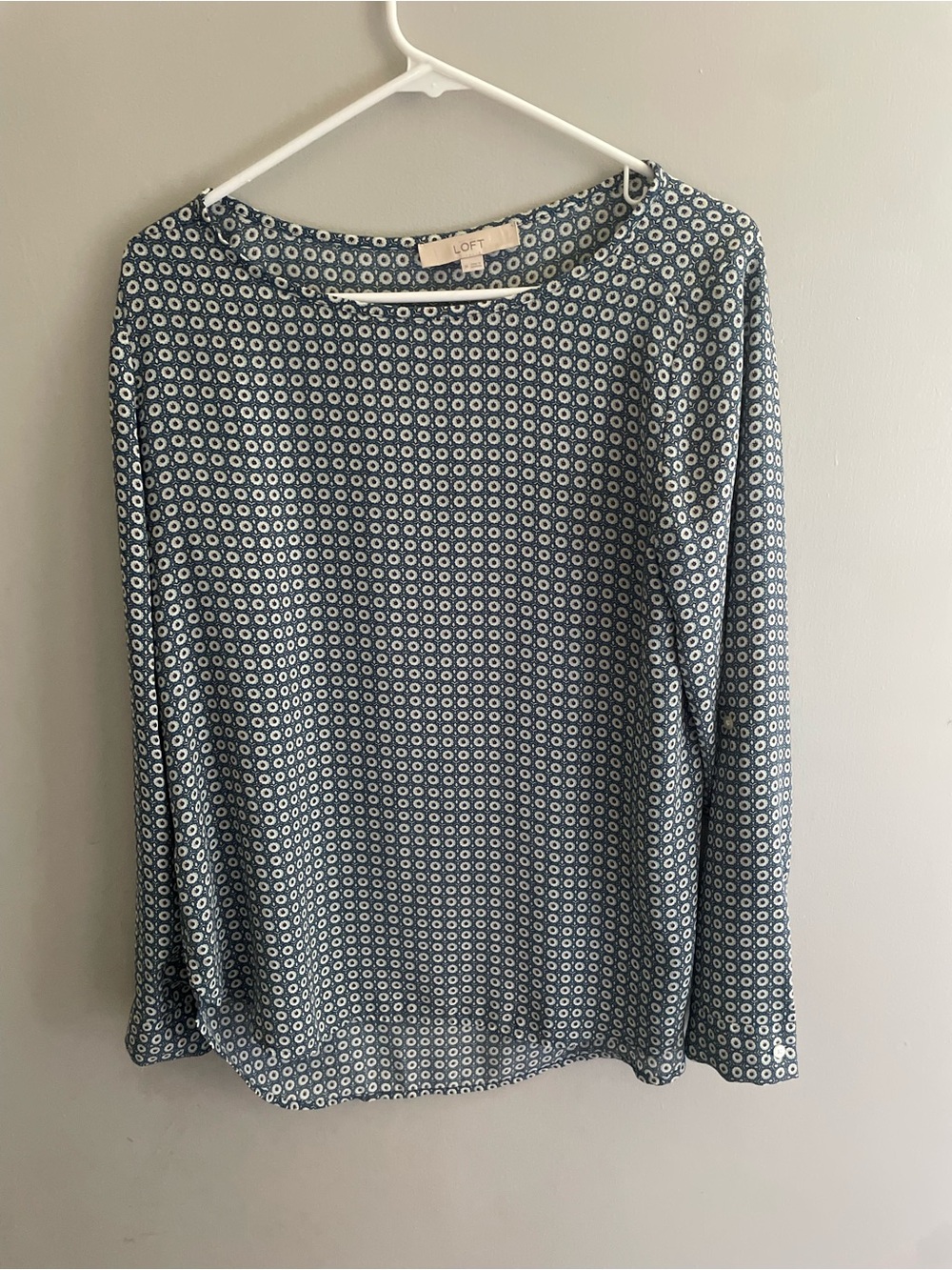 LOFT‎ Blue Geometric Print Blouse Women’s Medium 3/4 Sleeve Lightweight Top